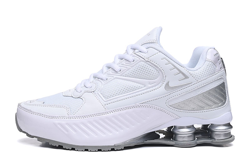 Stylish Nike Shox R4 White Silver